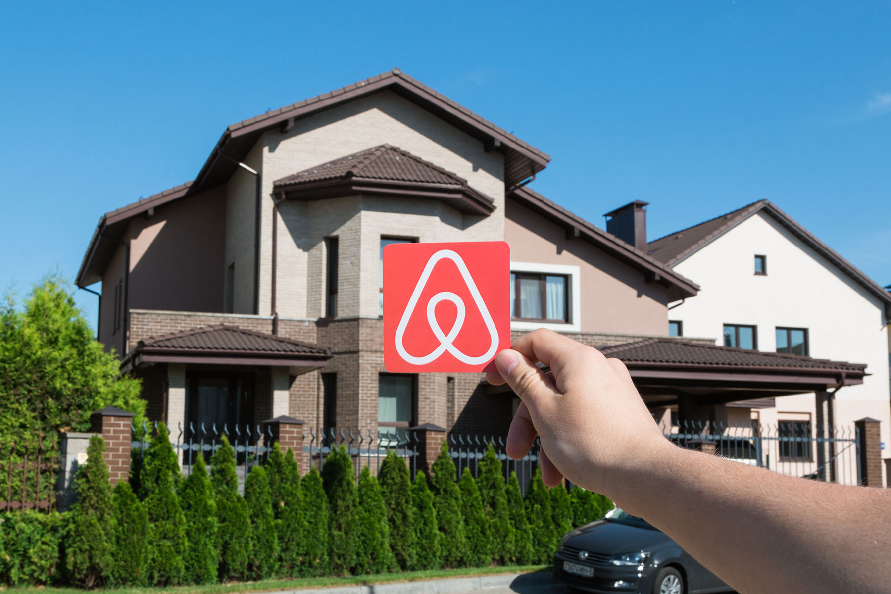 4 Tips To Make You The Best Airbnb Host OptiNest
